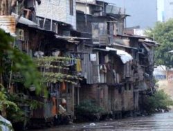 Bangli Merajalela di Aliran Kali Baru Tambun Selatan, Pemerintah Cuek